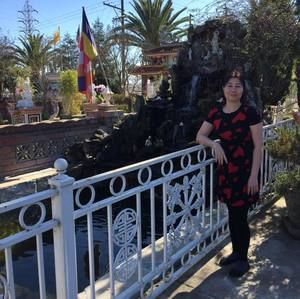 Meet your Posher, Nguyet